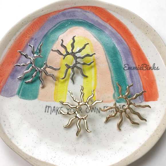 [✨3for$38] New Boho Sun Burst Stud Earrings - Picture 10 of 16